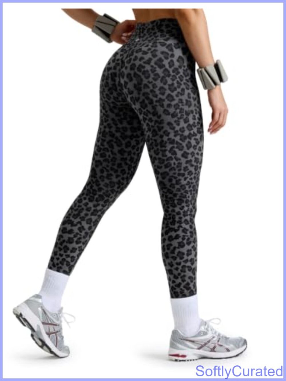 HeyNuts Bold V-Dip Back No Front Seam Leggings 25" High Rise